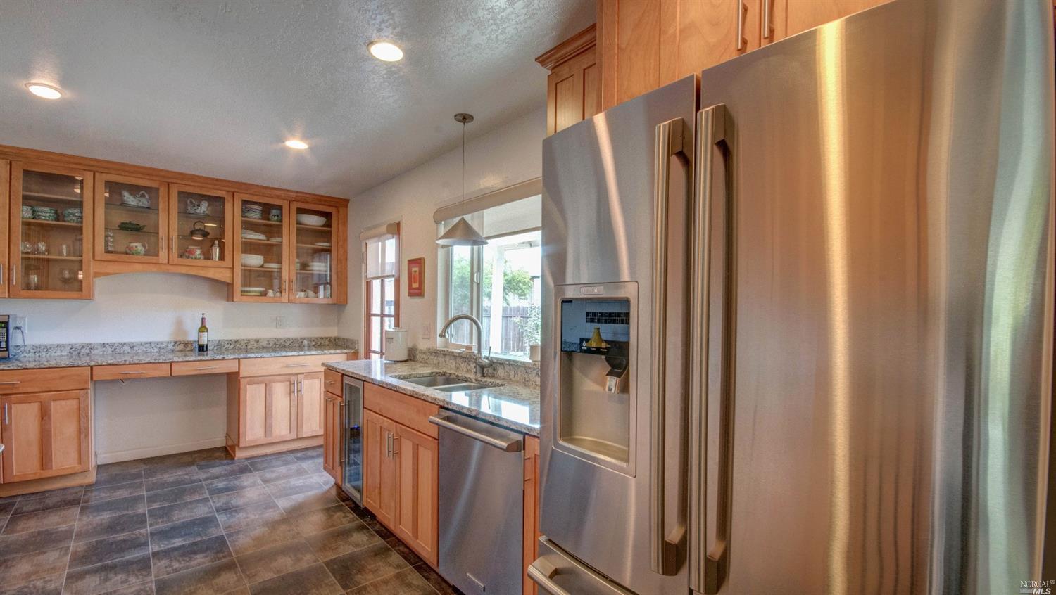 40 Everett Rd, Petaluma, CA 94952 photo 8