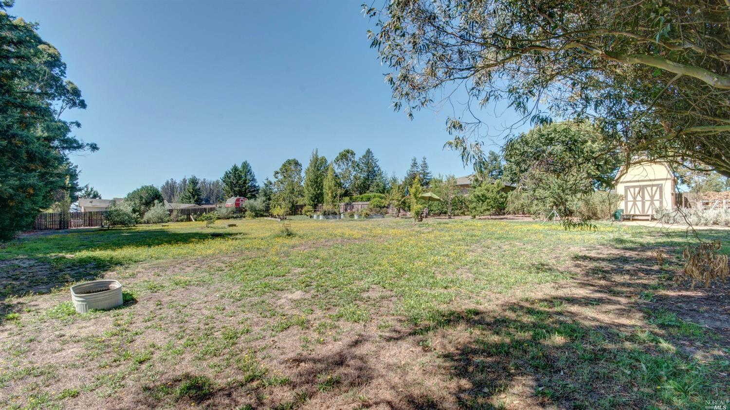 40 Everett Rd, Petaluma, CA 94952 photo 33