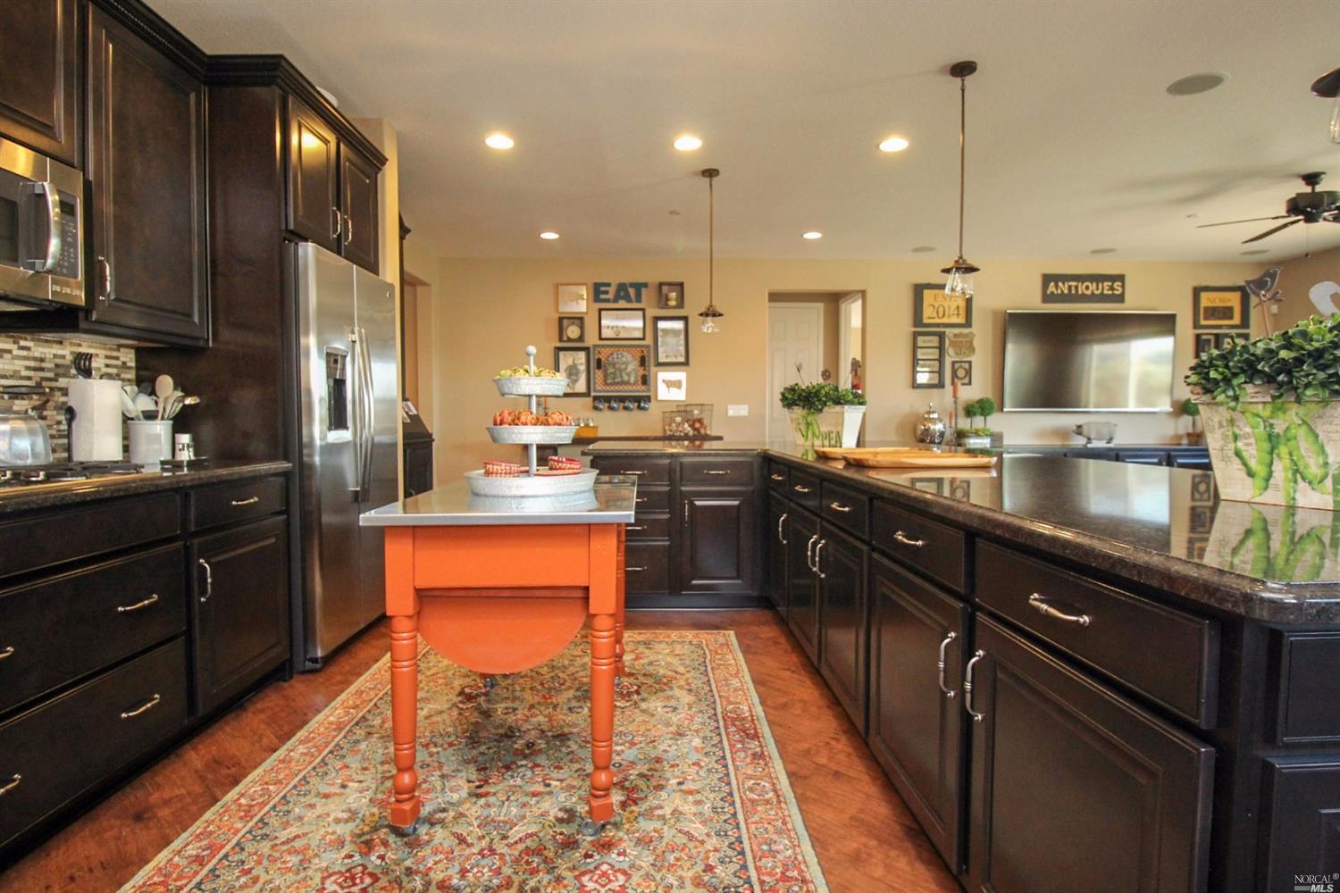 1371 Couples Cir, Fairfield, CA 94533 photo 13