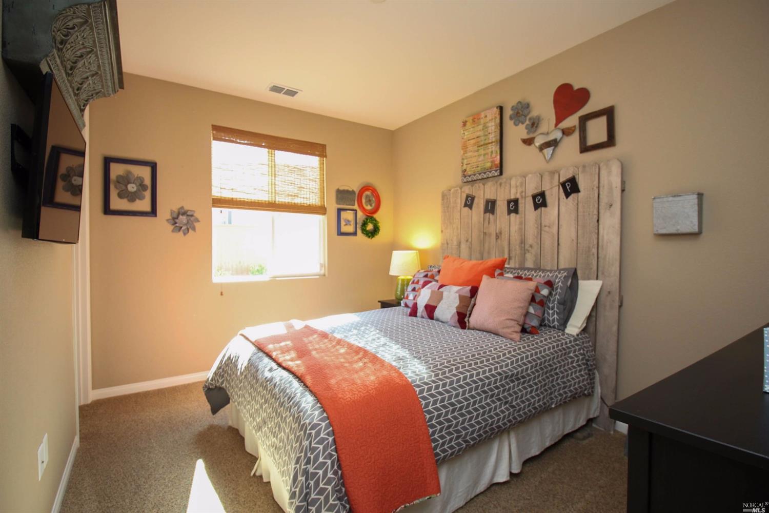 1371 Couples Cir, Fairfield, CA 94533 photo 19