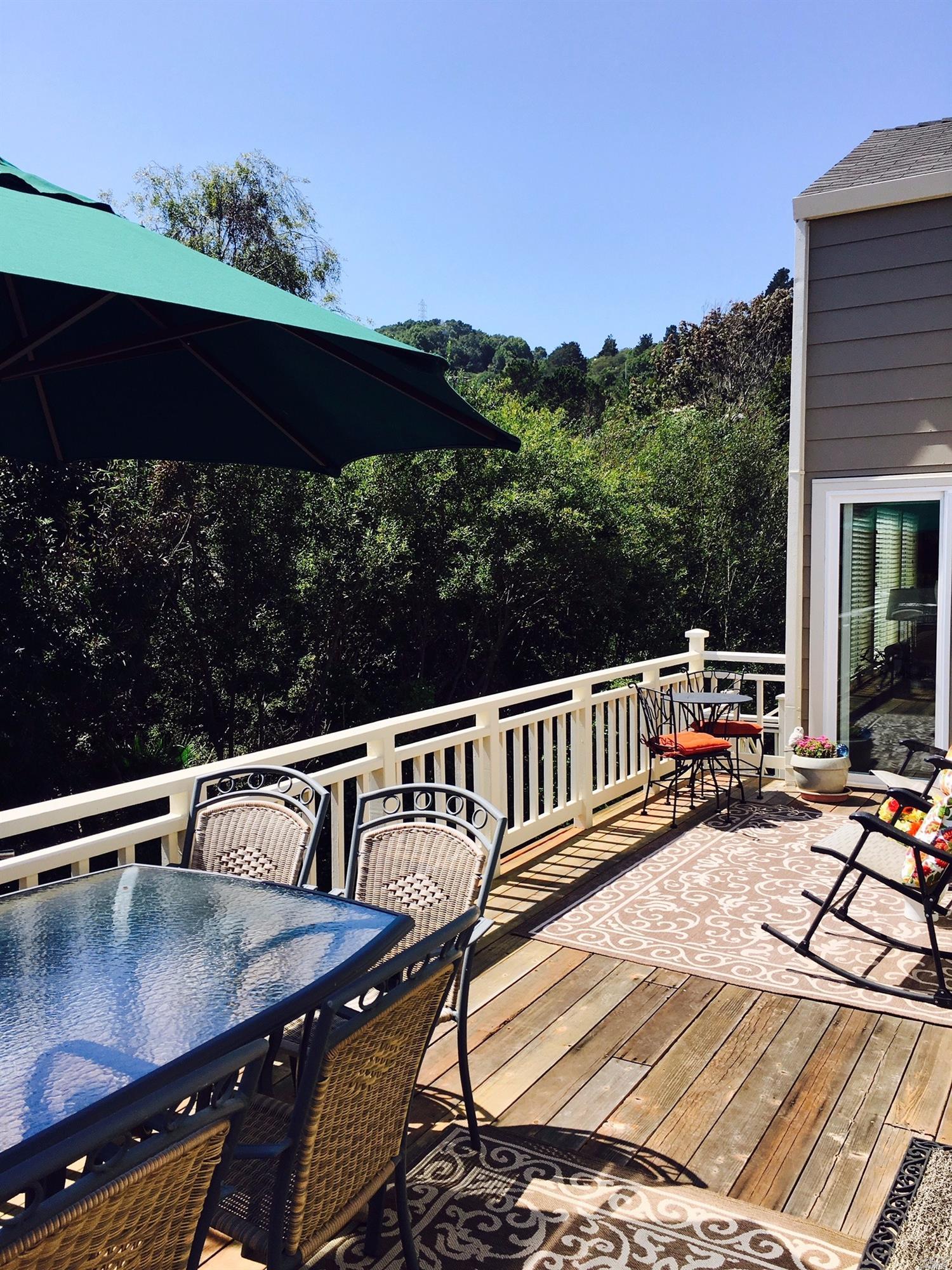 21 Parkview Cir, Corte Madera, CA 94925 photo 3