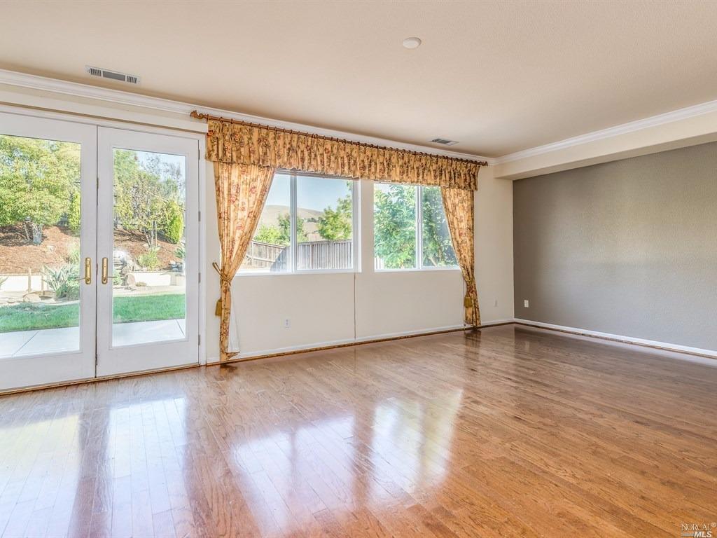 2592 Marshfield Rd, Vallejo, CA 94591 photo 6