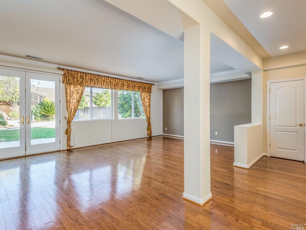 2592 Marshfield Rd, Vallejo, CA 94591 photo 5