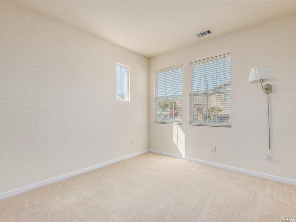 2592 Marshfield Rd, Vallejo, CA 94591 photo 8