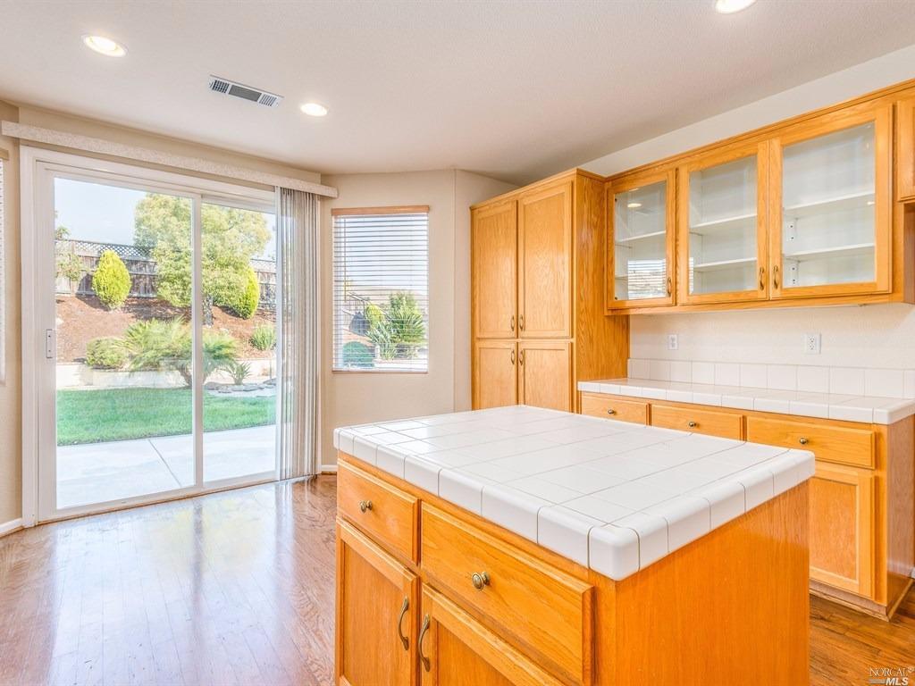 2592 Marshfield Rd, Vallejo, CA 94591 photo 10