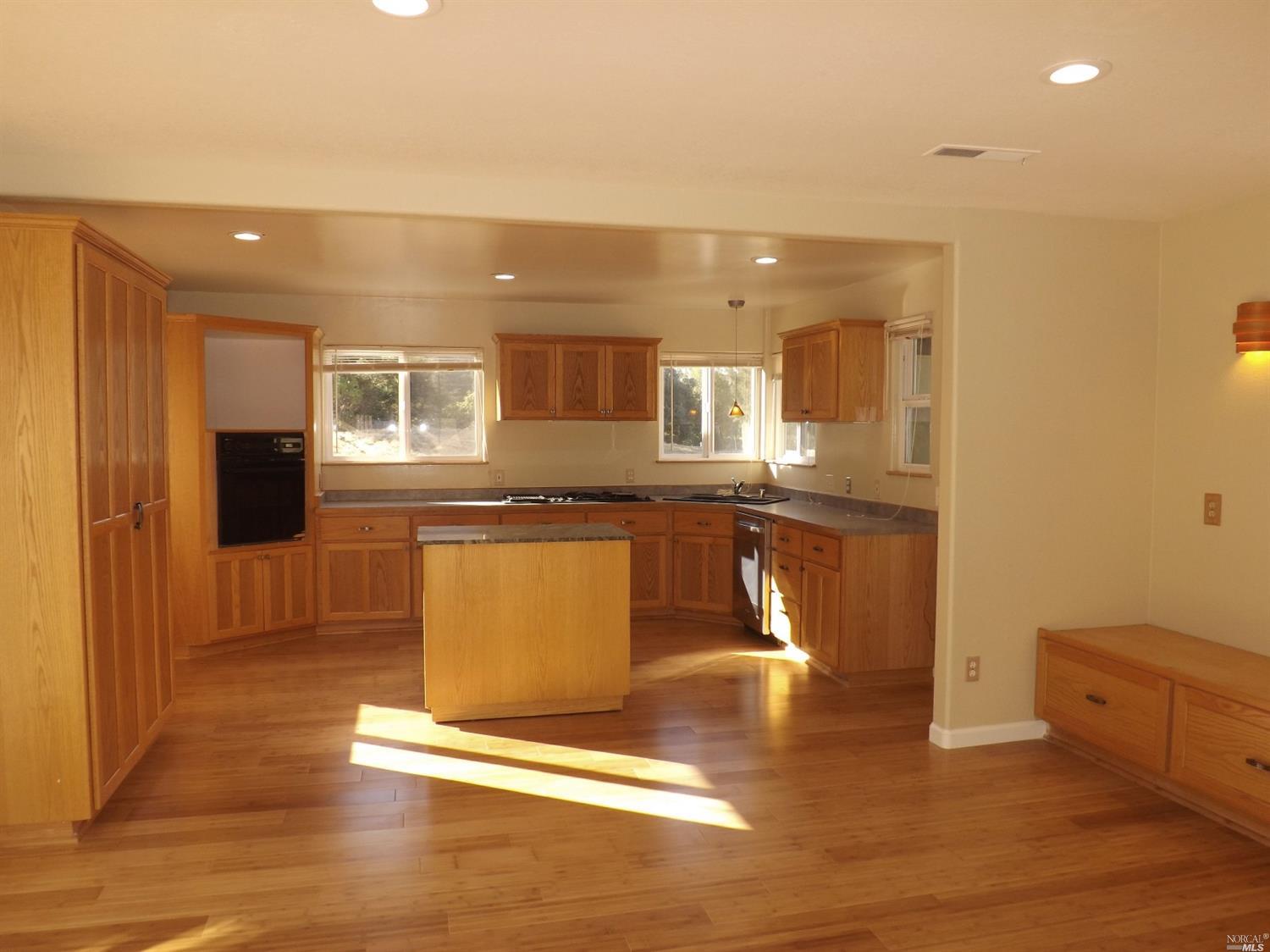 1841 Crawford Dr, Willits, CA 95490 photo 11