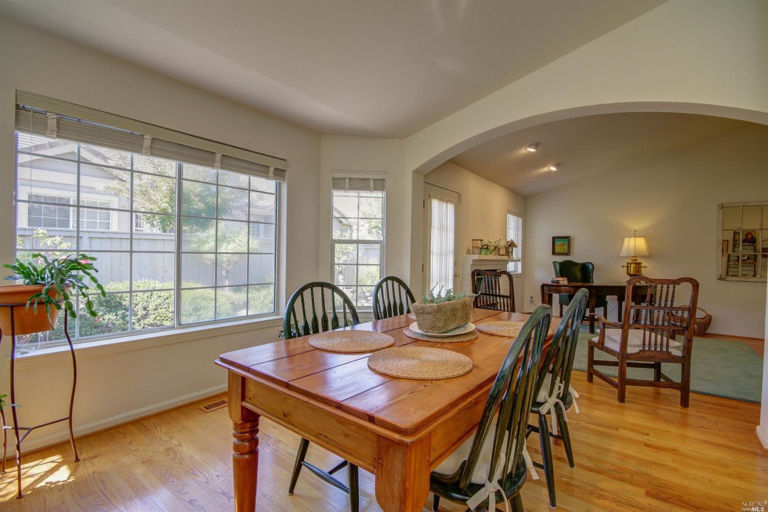 210 Windsor Dr, Petaluma, CA 94952 photo 9