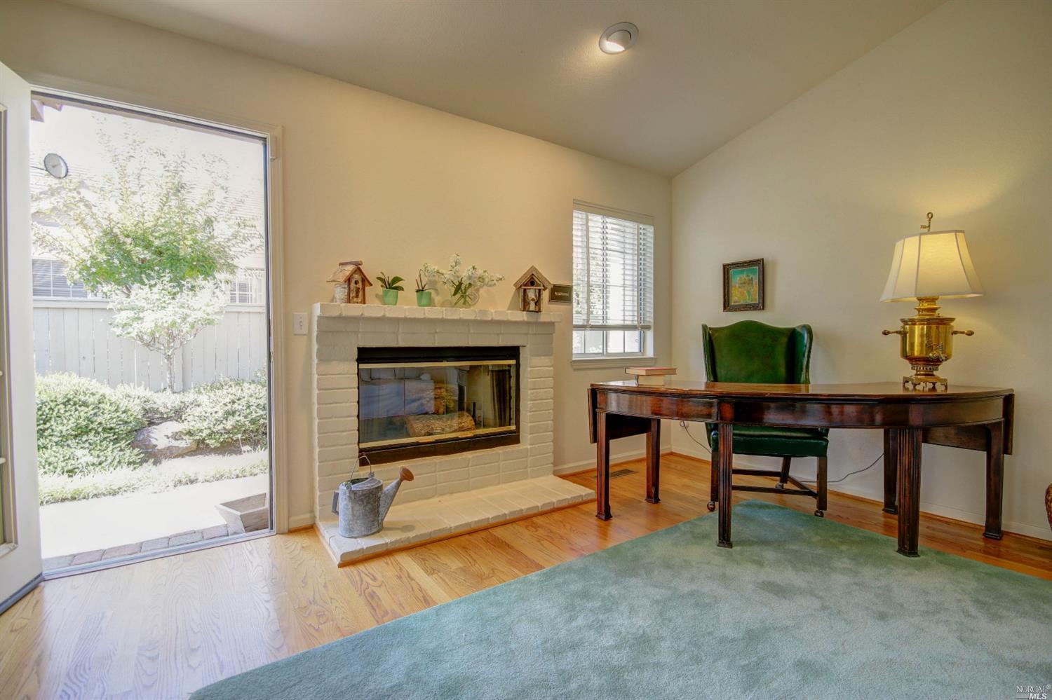 210 Windsor Dr, Petaluma, CA 94952 photo 26