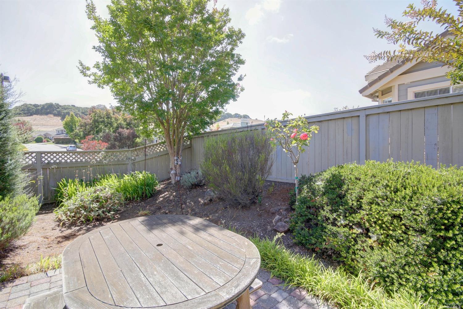 210 Windsor Dr, Petaluma, CA 94952 photo 27