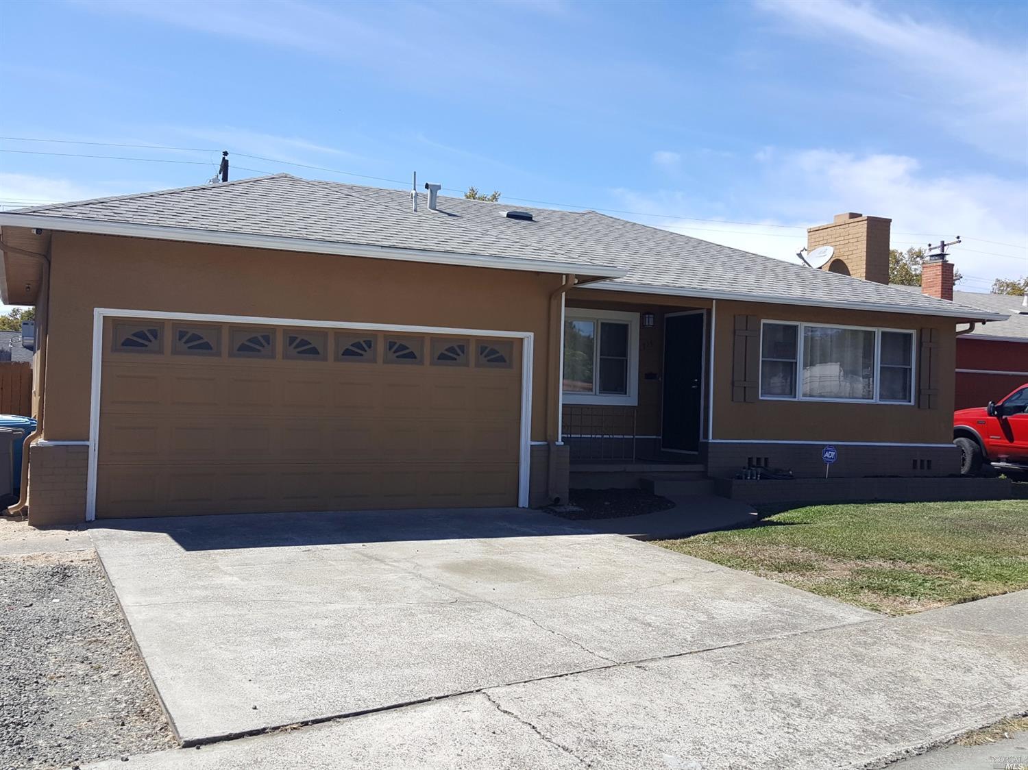 715 Tregaskis St, Vallejo, CA 94591 photo 1