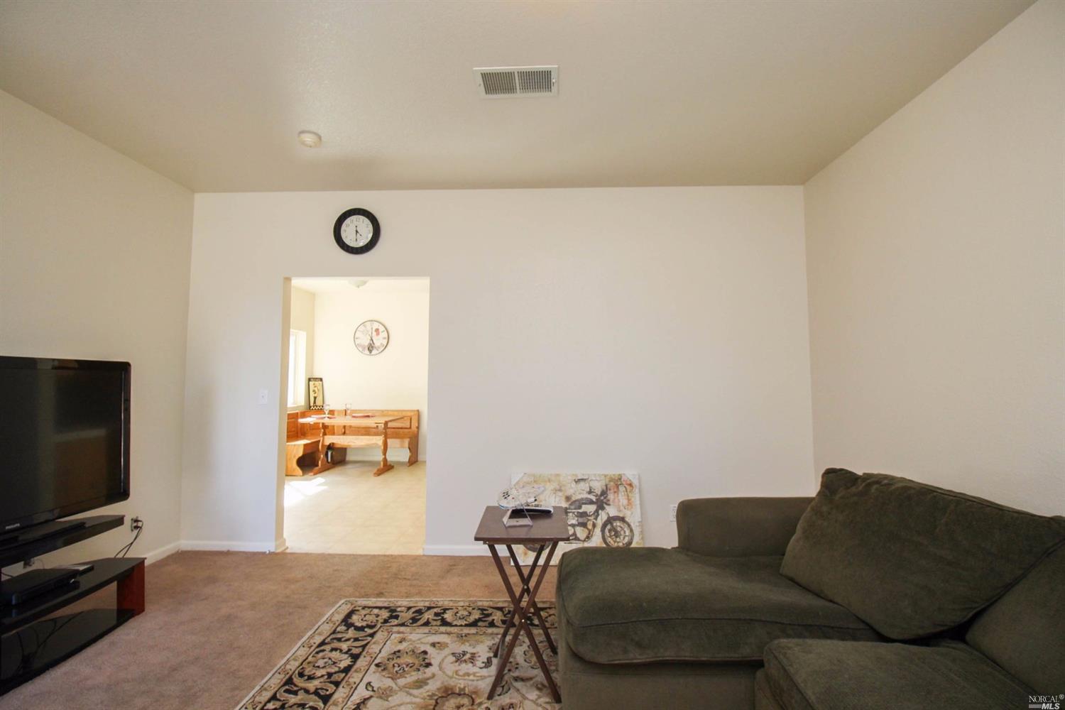 414 Anderson Ave, Winters, CA 95694 photo 3