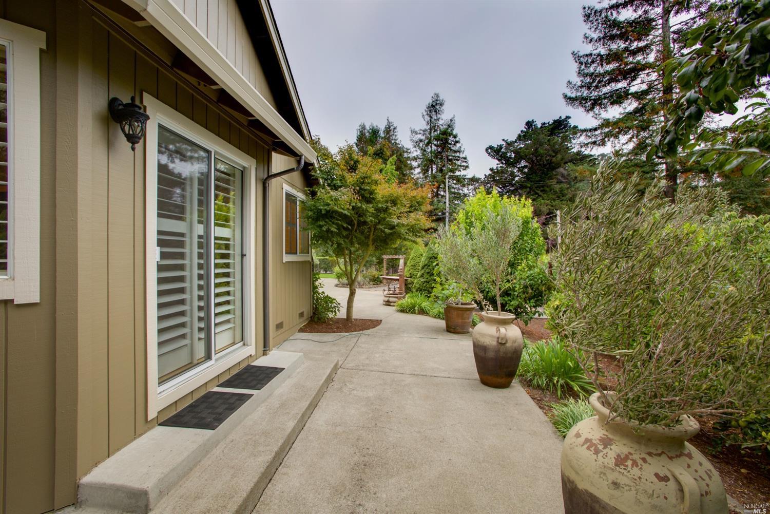 8842 Lund Hill Ln, Cotati, CA 94931 photo 34