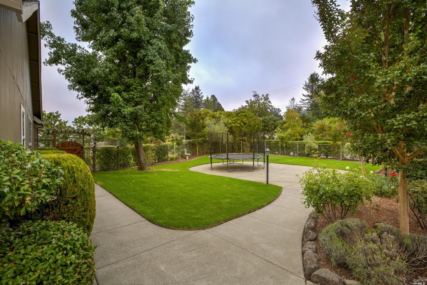 8842 Lund Hill Ln, Cotati, CA 94931 photo 27
