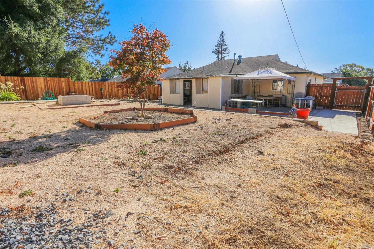934 Maxwell St, Healdsburg, CA 95448 photo 7
