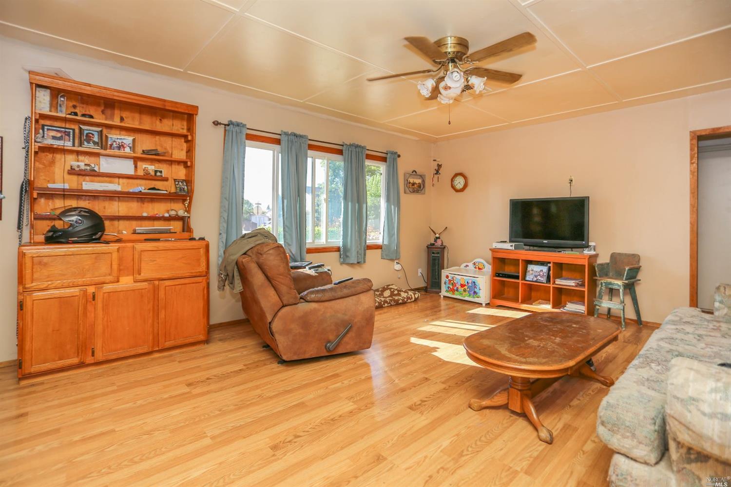 934 Maxwell St, Healdsburg, CA 95448 photo 14
