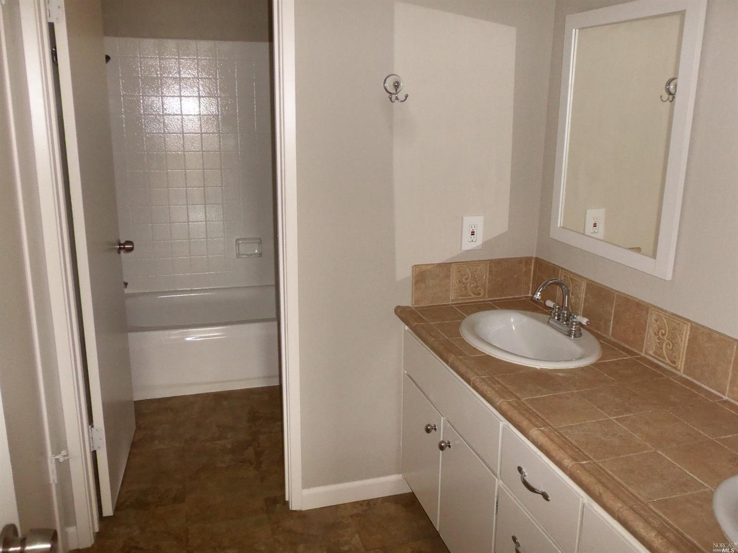 199 Lands End Ct, Vallejo, CA 94591 photo 12