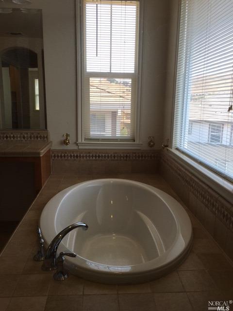 6556 Deerfield Dr, Vallejo, CA 94591 photo 27