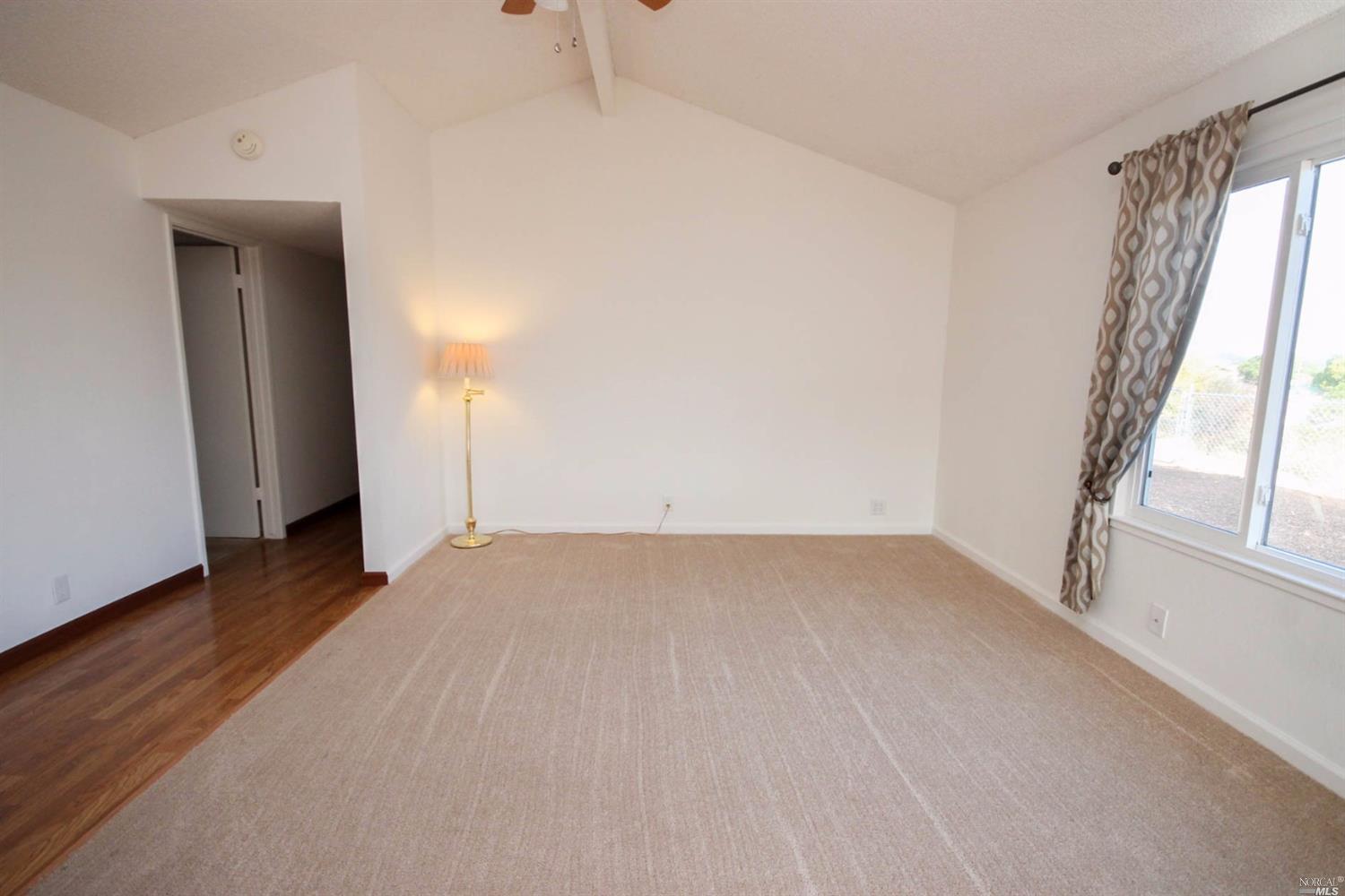148 Molina St, Vallejo, CA 94591 photo 9