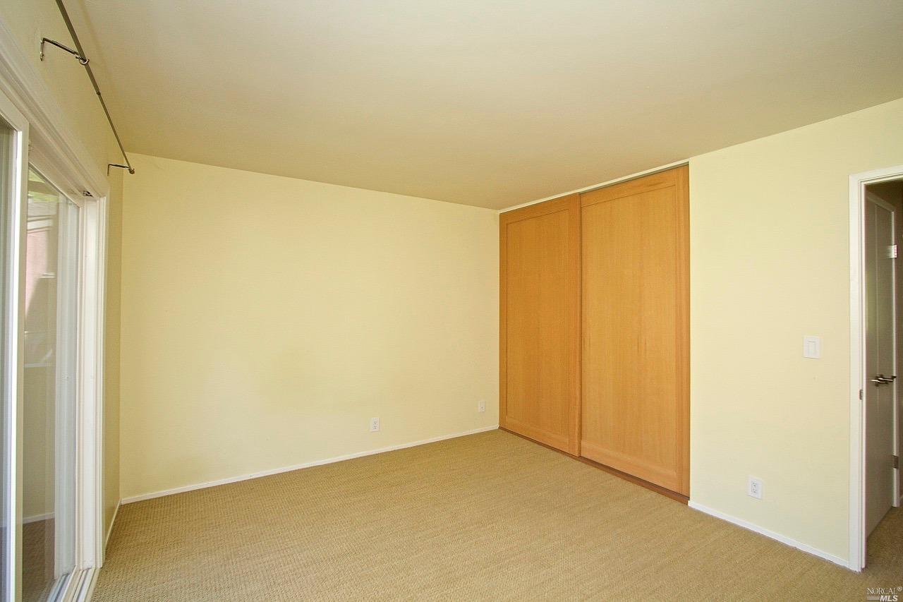 16 Deuce Ct, Fairfax, CA 94930 photo 11