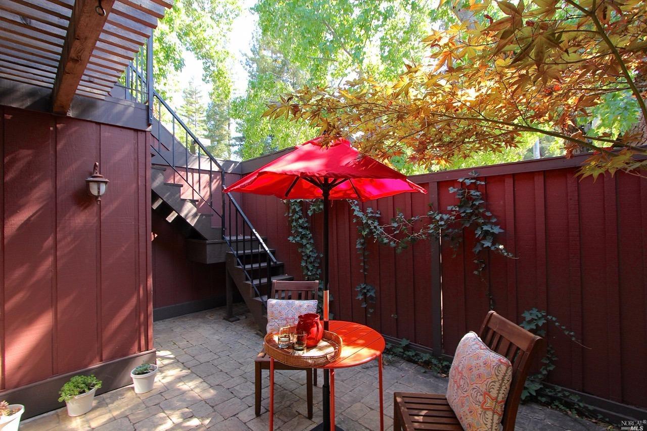 16 Deuce Ct, Fairfax, CA 94930 photo 7