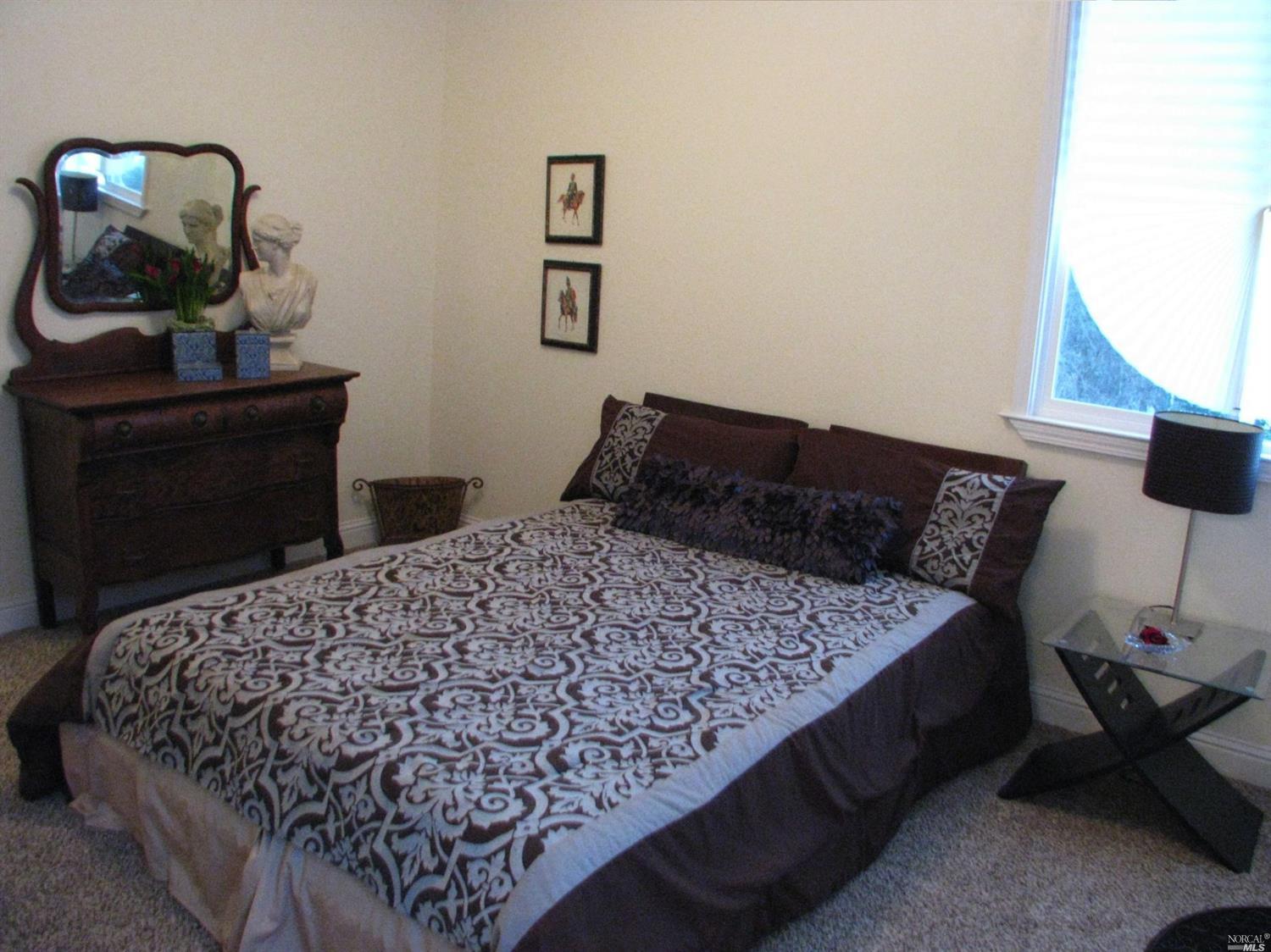 342 Kentucky St, Vallejo, CA 94590 photo 8