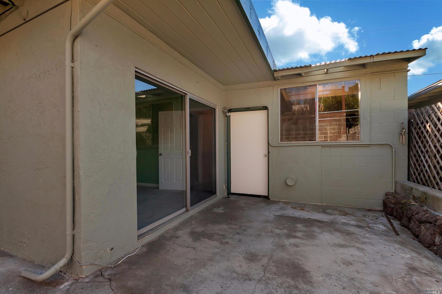646 Everett Pl, Vallejo, CA 94590 photo 23
