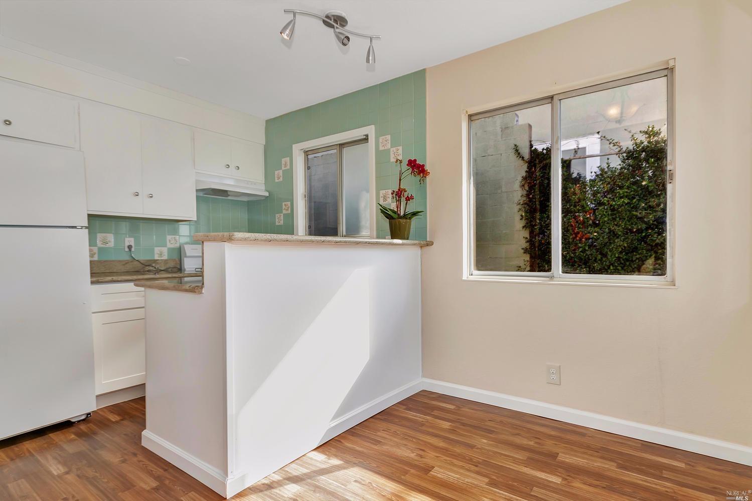 646 Everett Pl, Vallejo, CA 94590 photo 7
