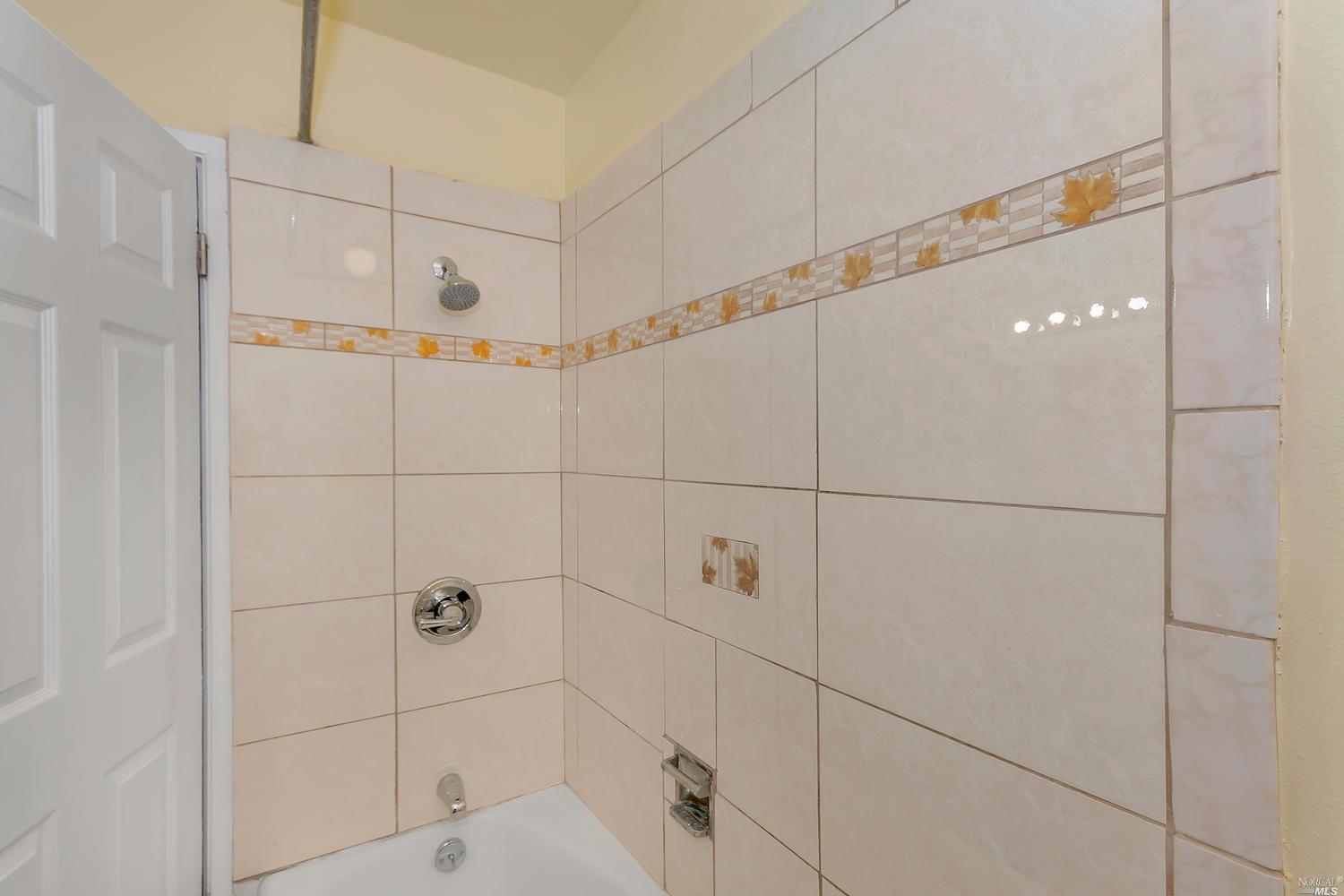646 Everett Pl, Vallejo, CA 94590 photo 16