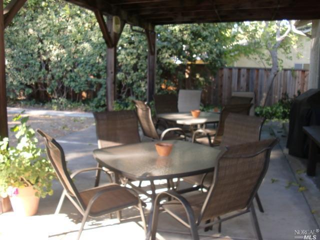 359 Regents Park Dr, Vallejo, CA 94591 photo 17