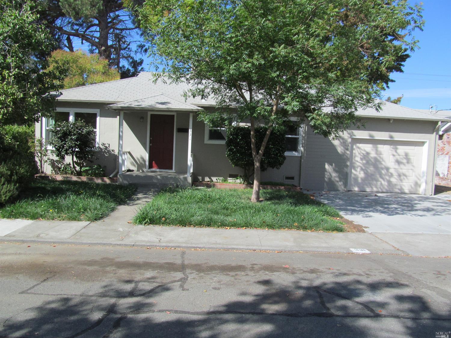 331 Monroe St, Napa, CA 94559 photo 1