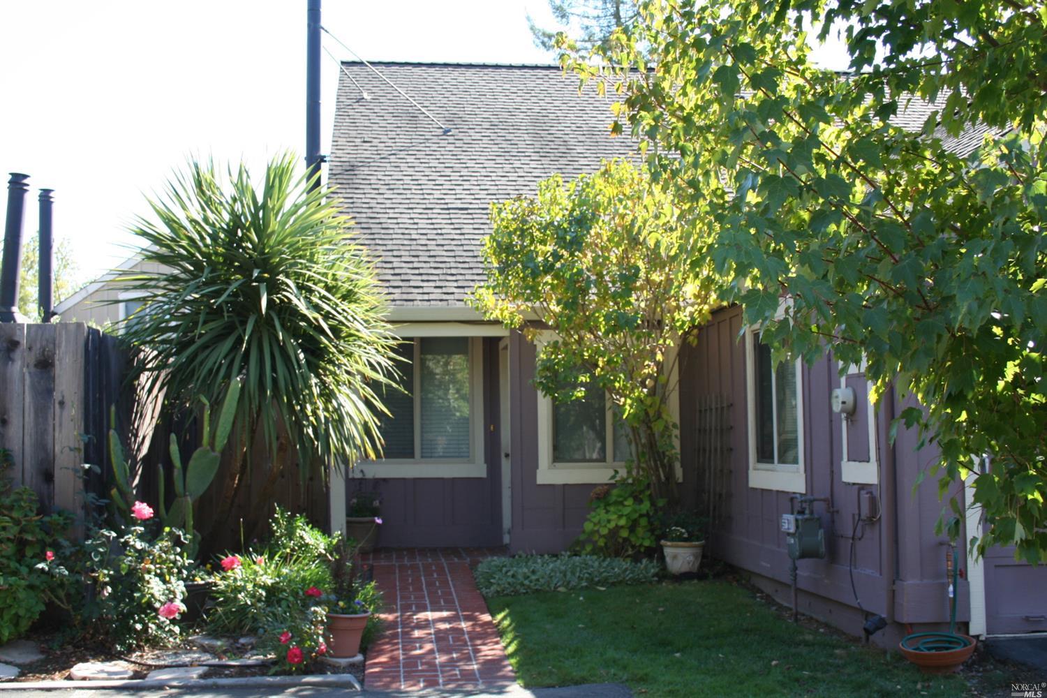 879 2nd St W, Sonoma, CA 95476 photo 1