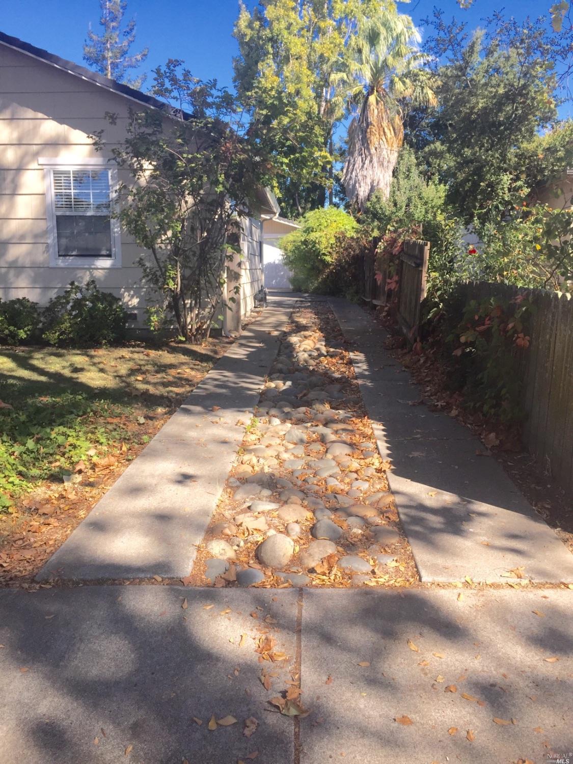 1304 Empire St, Fairfield, CA 94533 photo 27