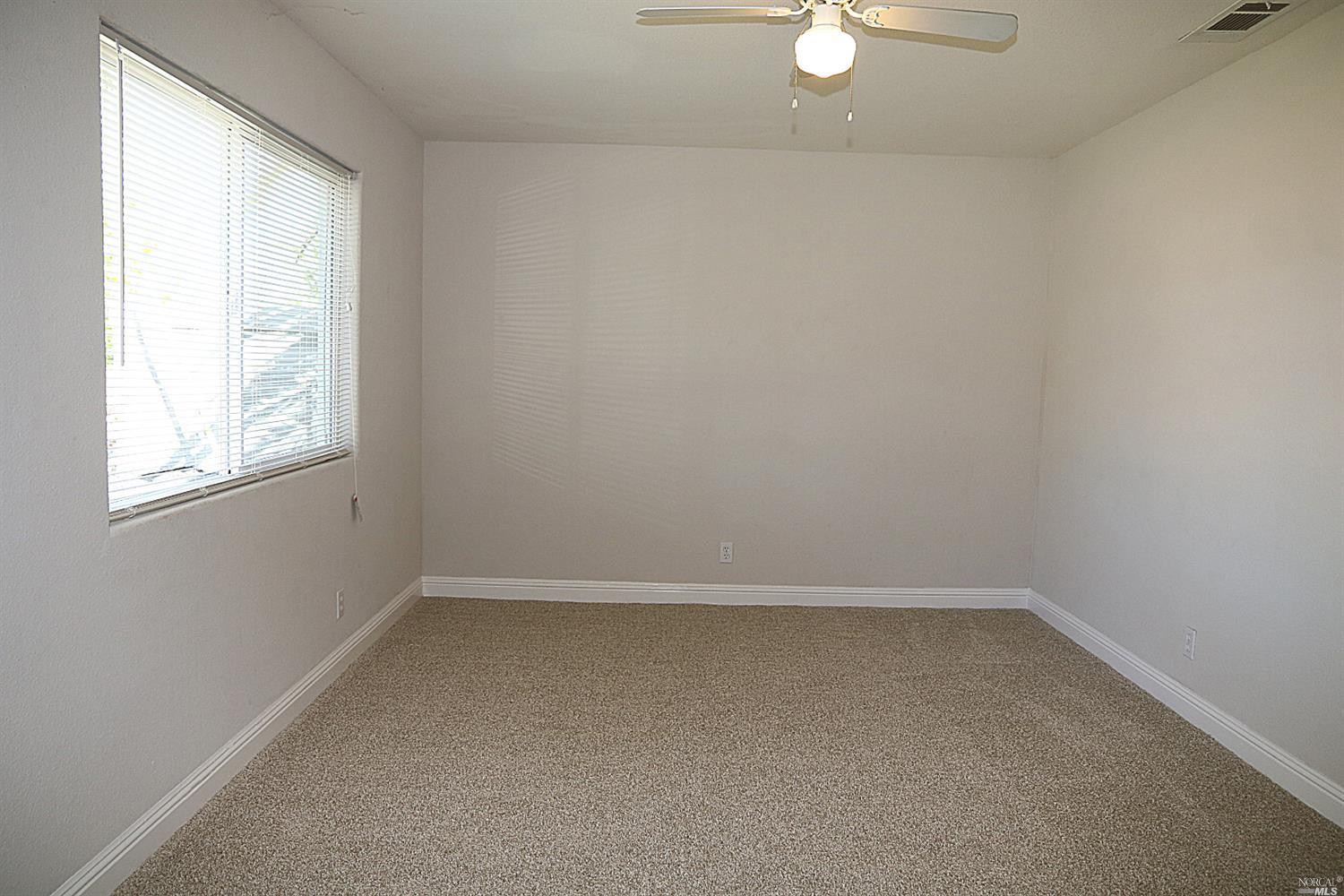 309 W H St, Dixon, CA 95620 photo 14