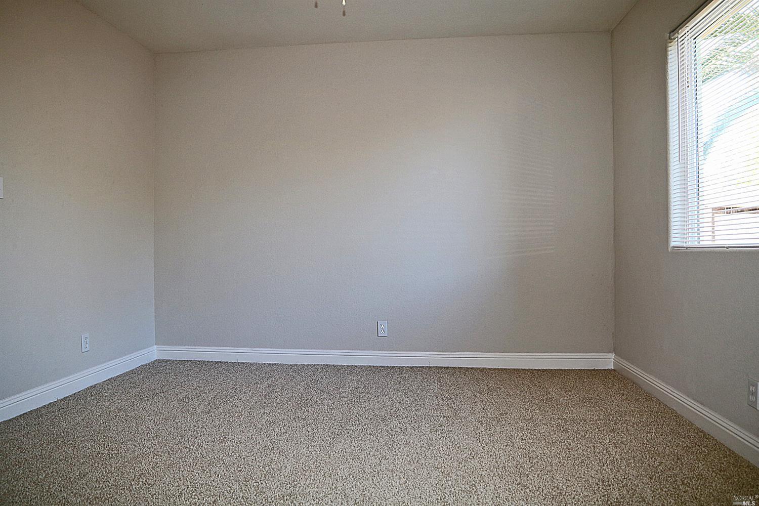 309 W H St, Dixon, CA 95620 photo 13