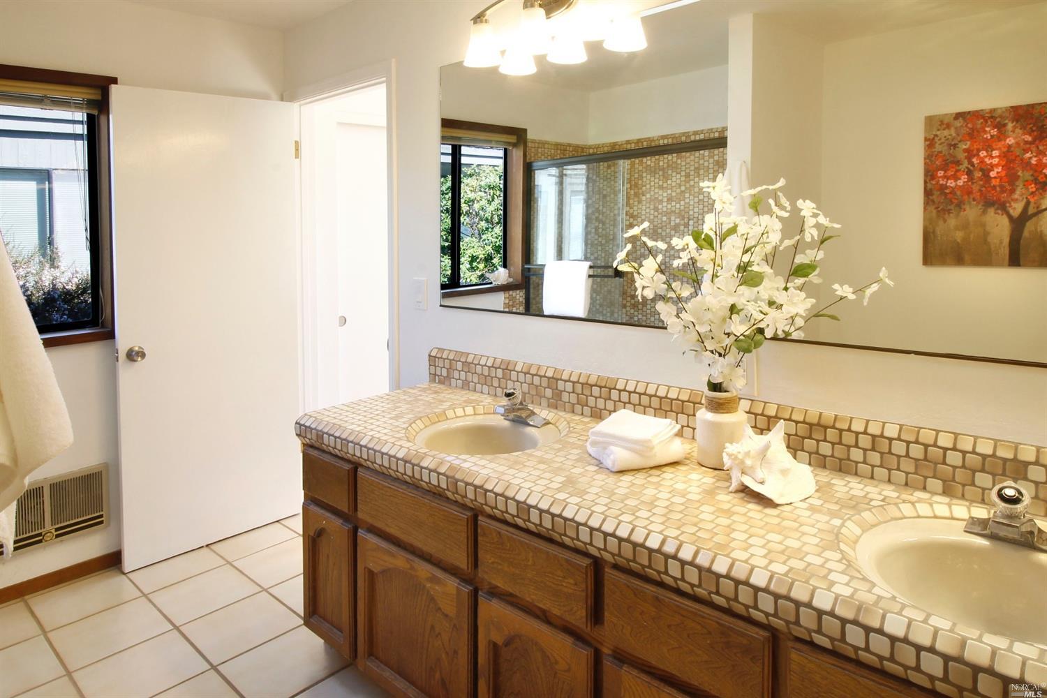 376 Sanderling Ct, Bodega Bay, CA 94923 photo 14