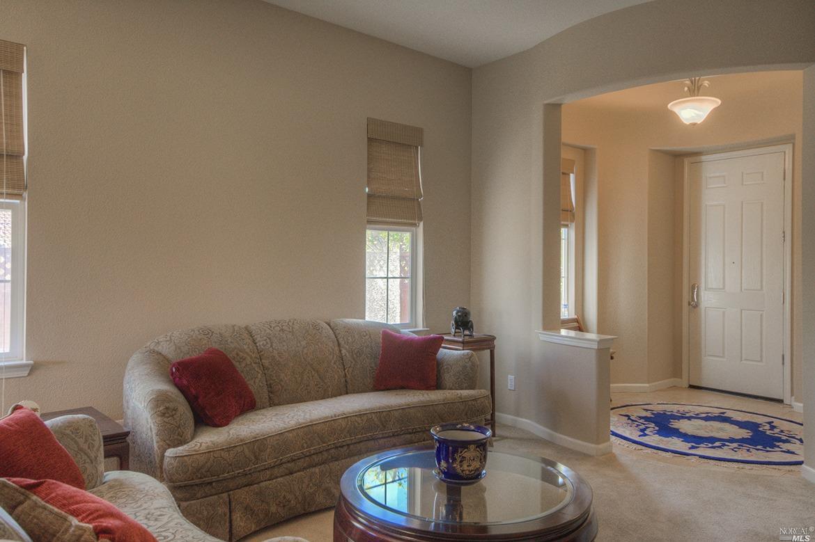 1532 Landmark Dr, Vallejo, CA 94591 photo 4