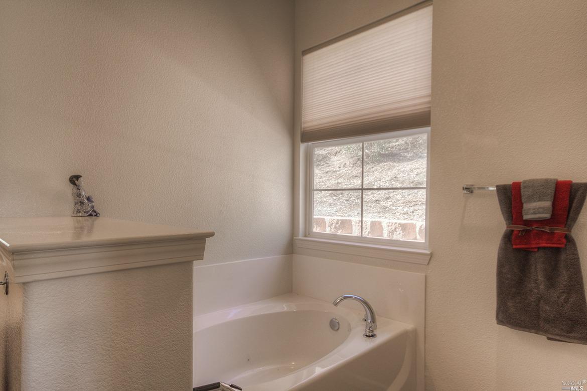 1532 Landmark Dr, Vallejo, CA 94591 photo 28