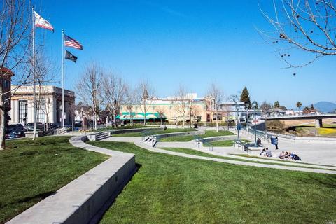 1002 G St, Napa, CA 94559 photo 11