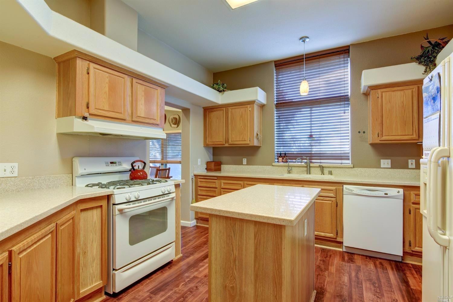 5590 Weber Rd, Vacaville, CA 95687 photo 14