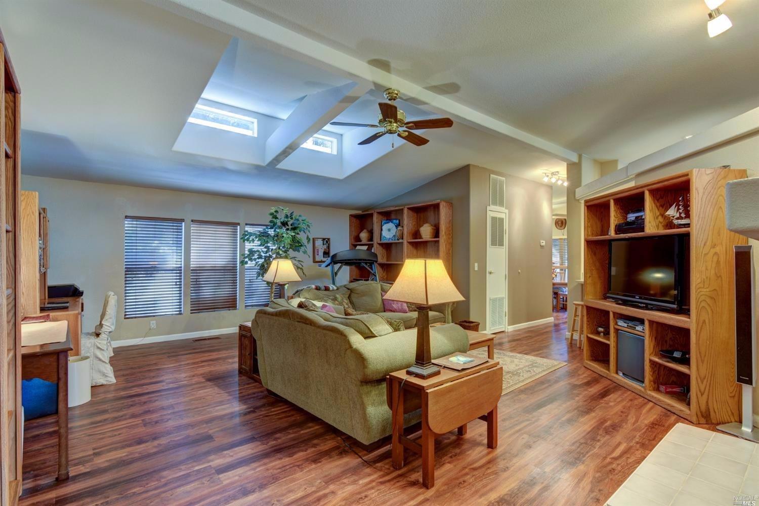 5590 Weber Rd, Vacaville, CA 95687 photo 16