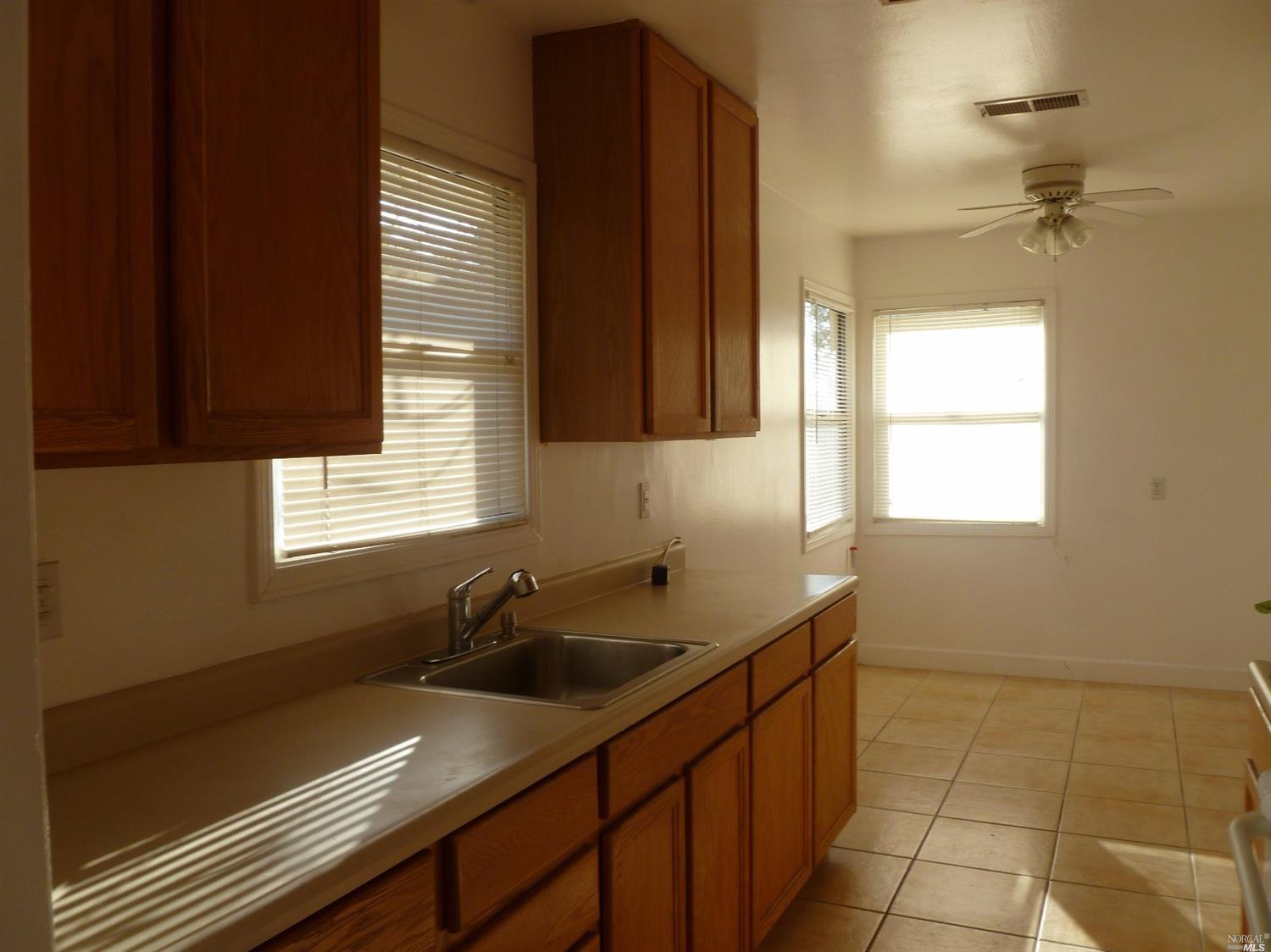 2641 Tennessee St, Vallejo, CA 94591 photo 15