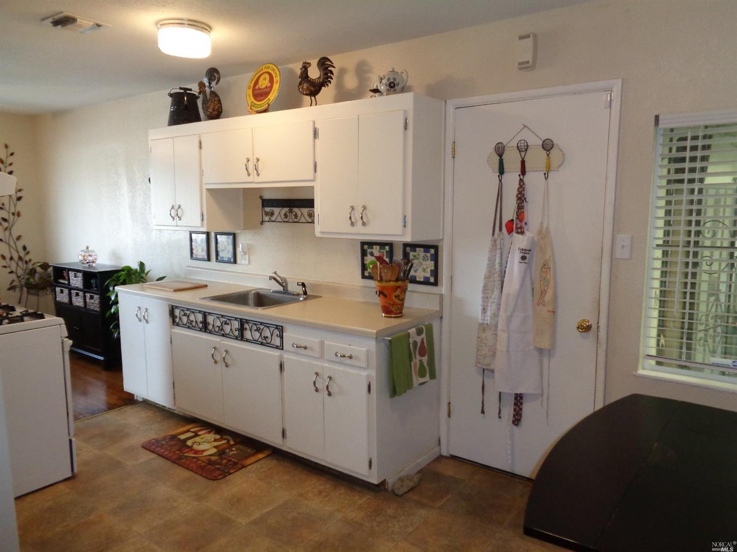 165 Haggerty St, Vallejo, CA 94591 photo 8