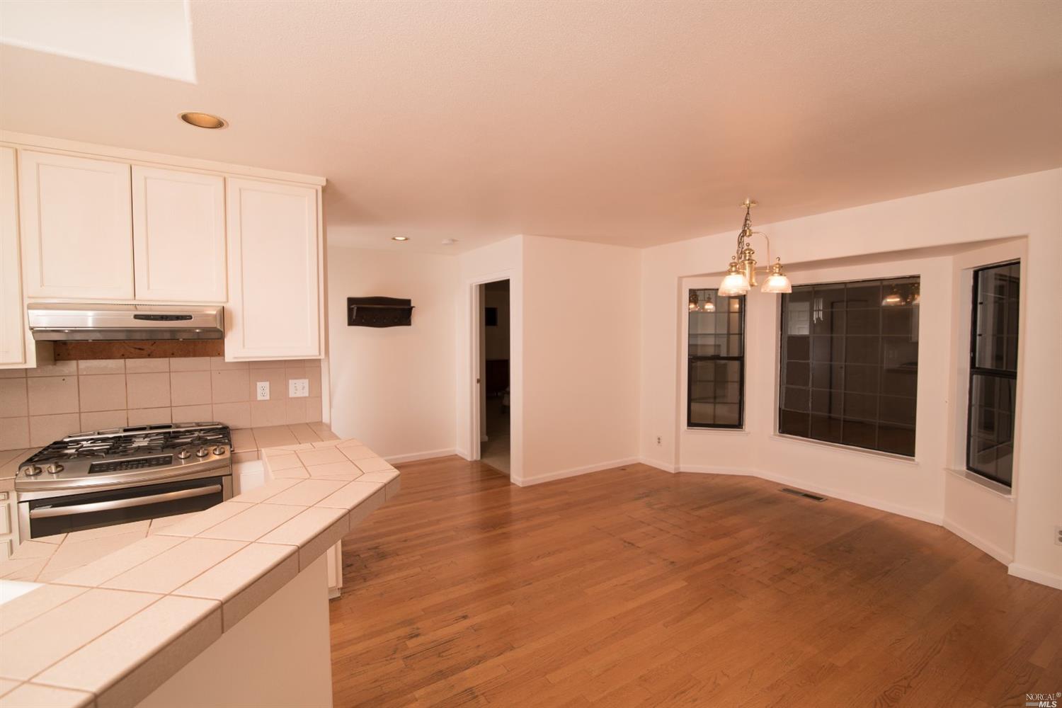 101 Anthony Ct, Sonoma, CA 95476 photo 5