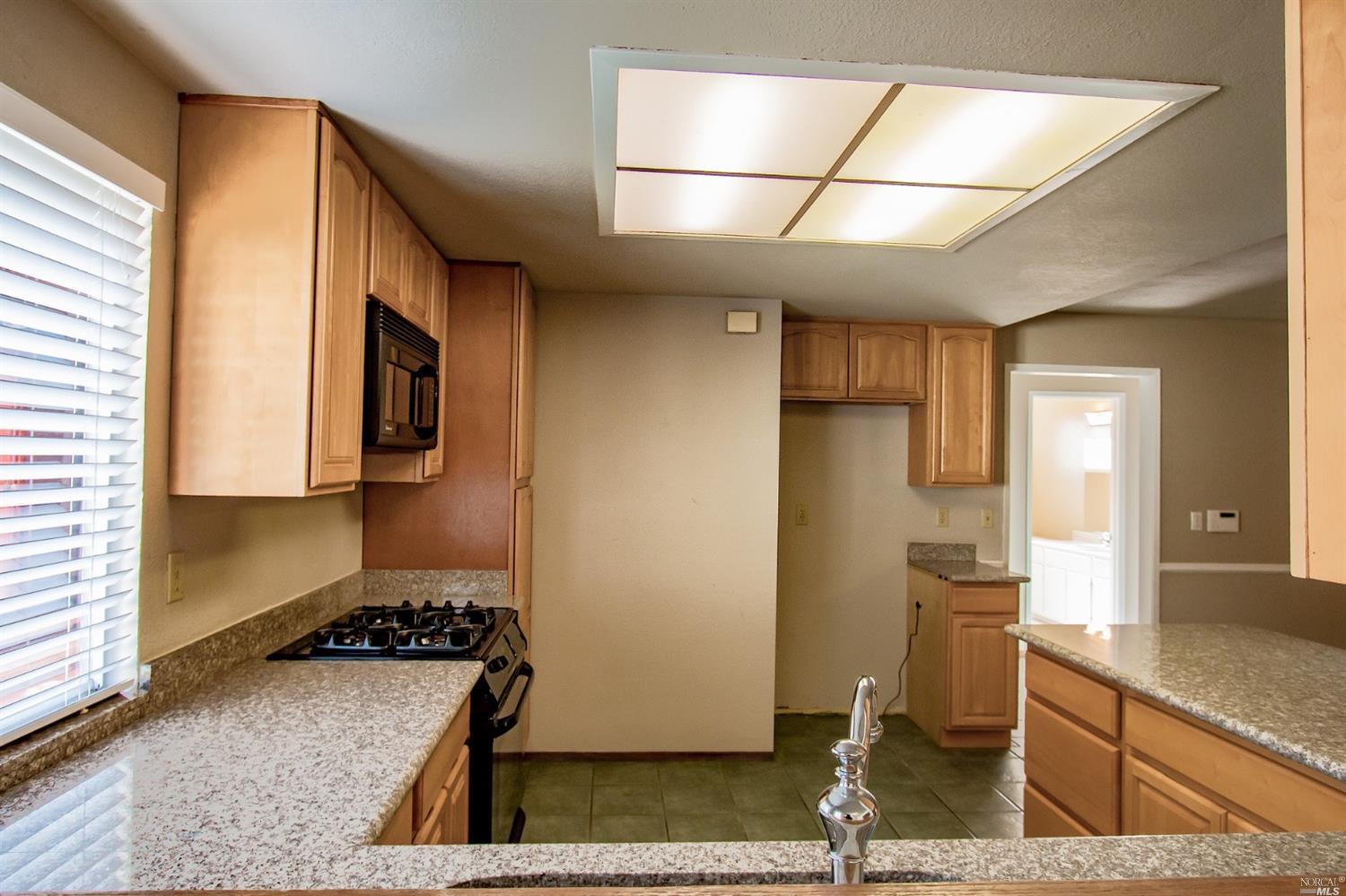 588 Brunswick Dr, Vallejo, CA 94591 photo 16