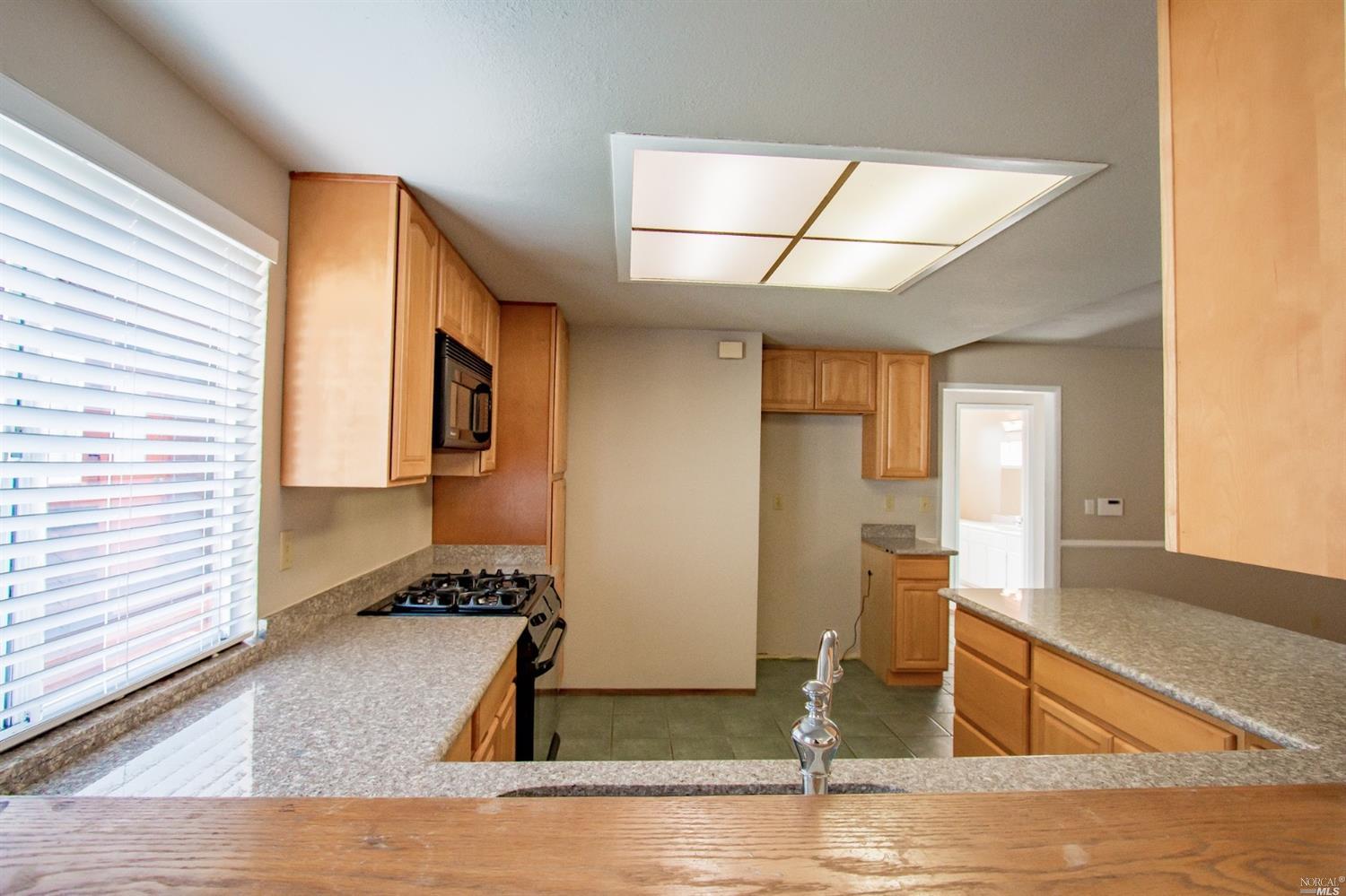 588 Brunswick Dr, Vallejo, CA 94591 photo 15