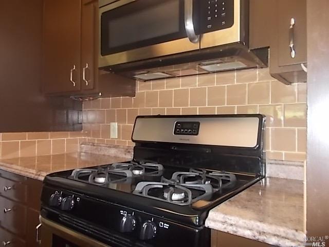 1001 Maple Ave, Ukiah, CA 95482 photo 3