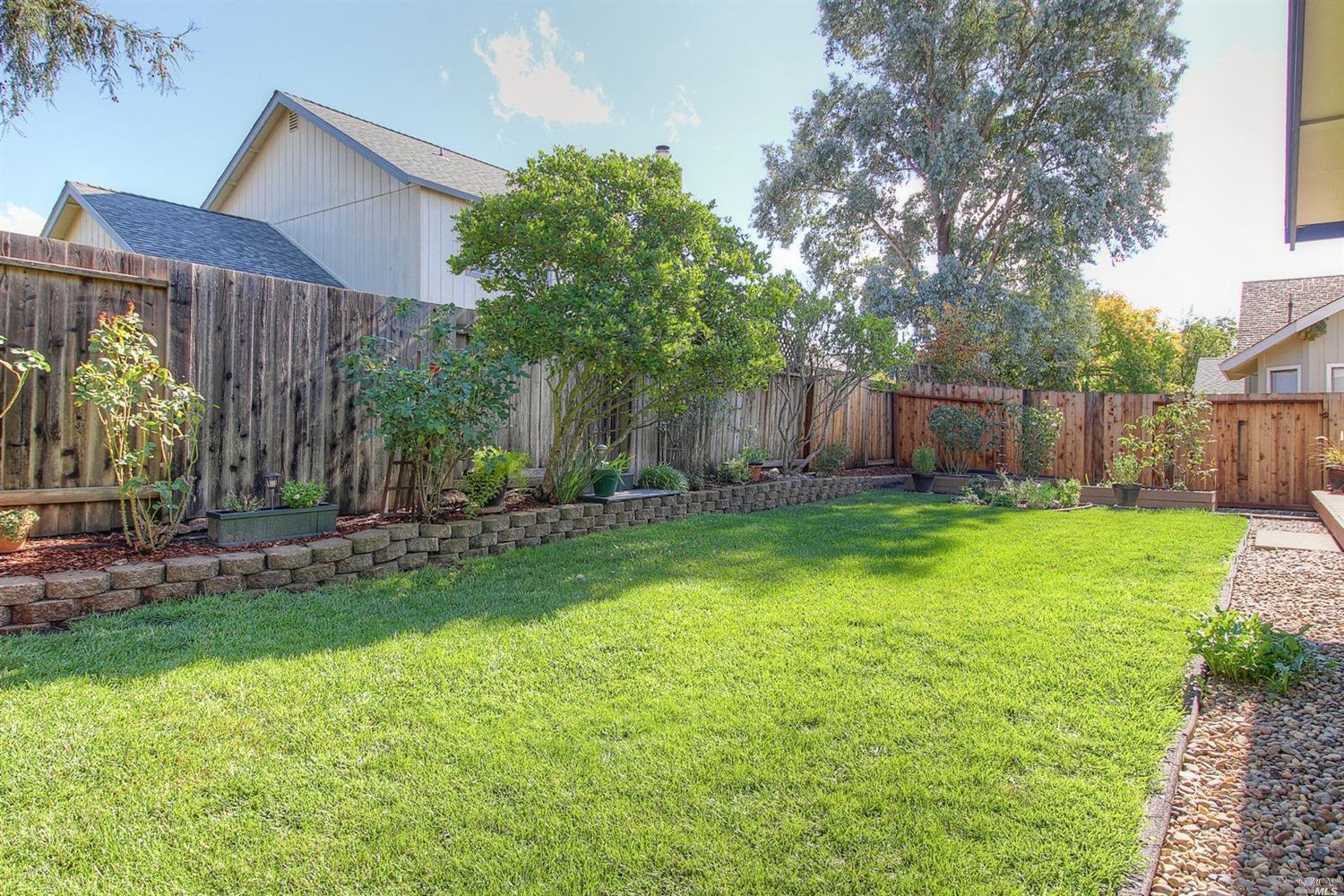 7924 Winter Born Way, Windsor, CA 95492 photo 18