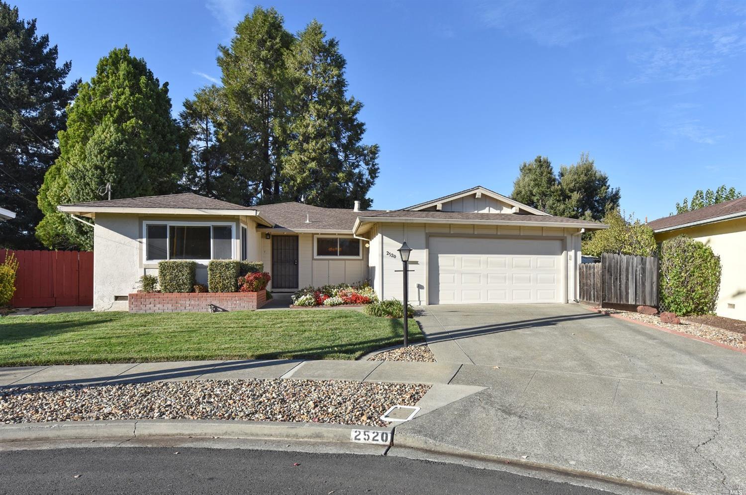 2520 Macgregor Ct, Napa, CA 94558 photo 1