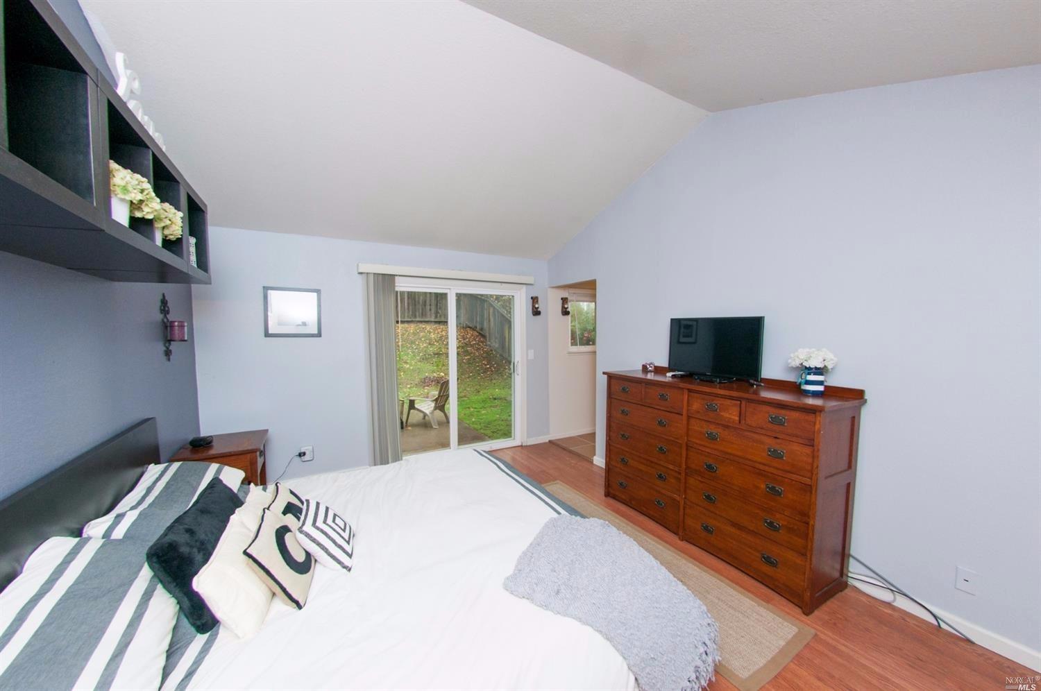101 Essex Ct, Vallejo, CA 94591 photo 8