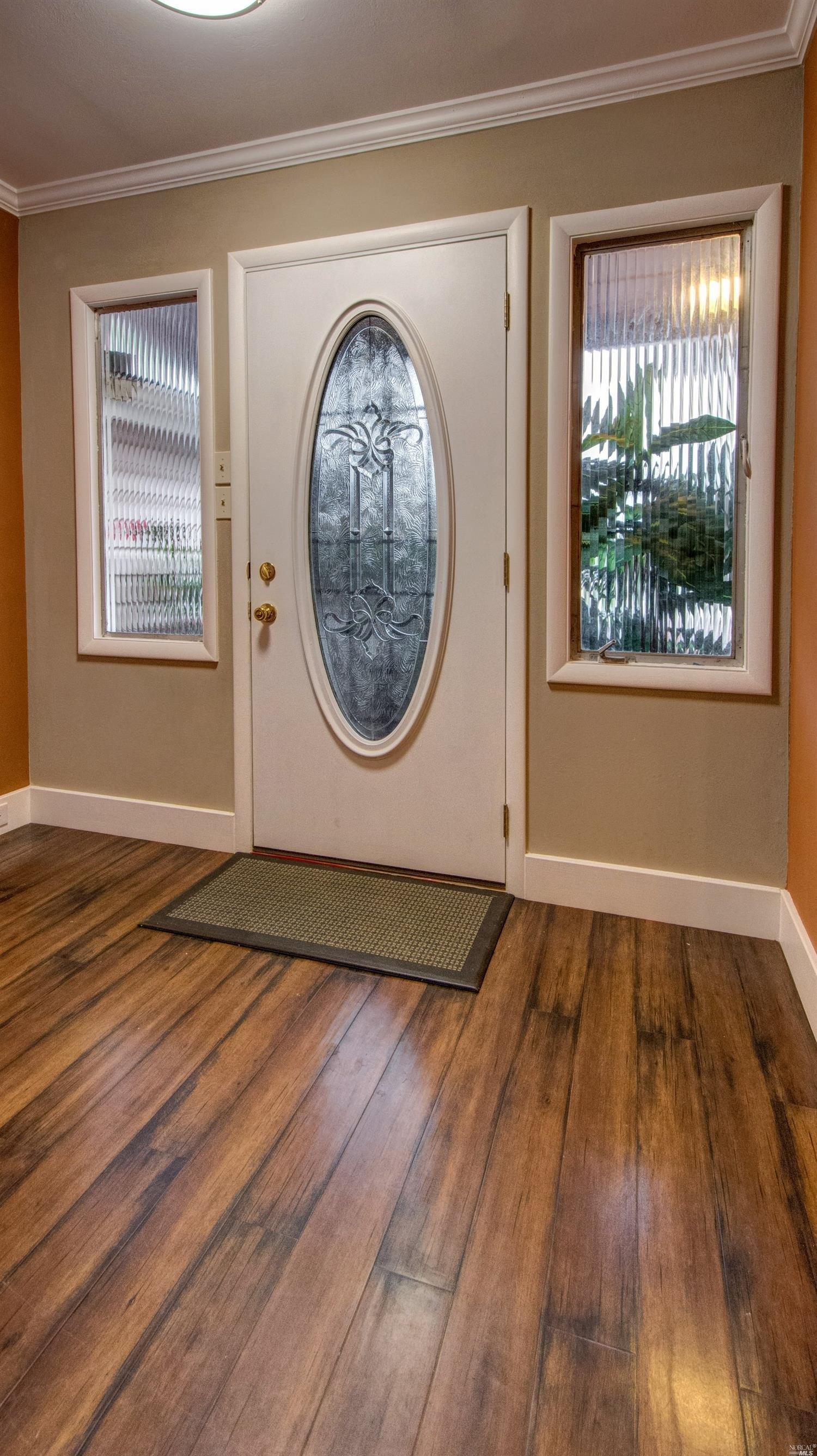 108 Lois Ln, Vallejo, CA 94590 photo 2